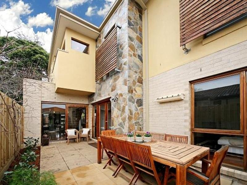 Property Gallery Thumbnail 6
