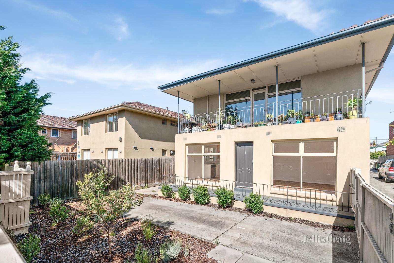 1/244 Gordon Street, Footscray image 1