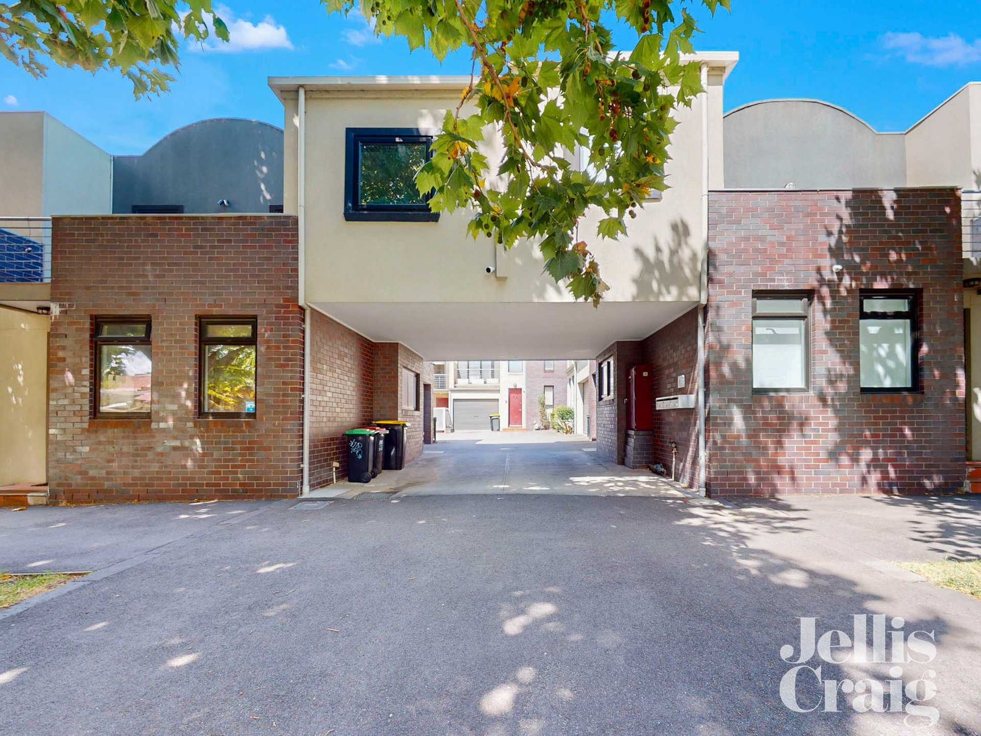 1/245 Adderley Street, West Melbourne image 10
