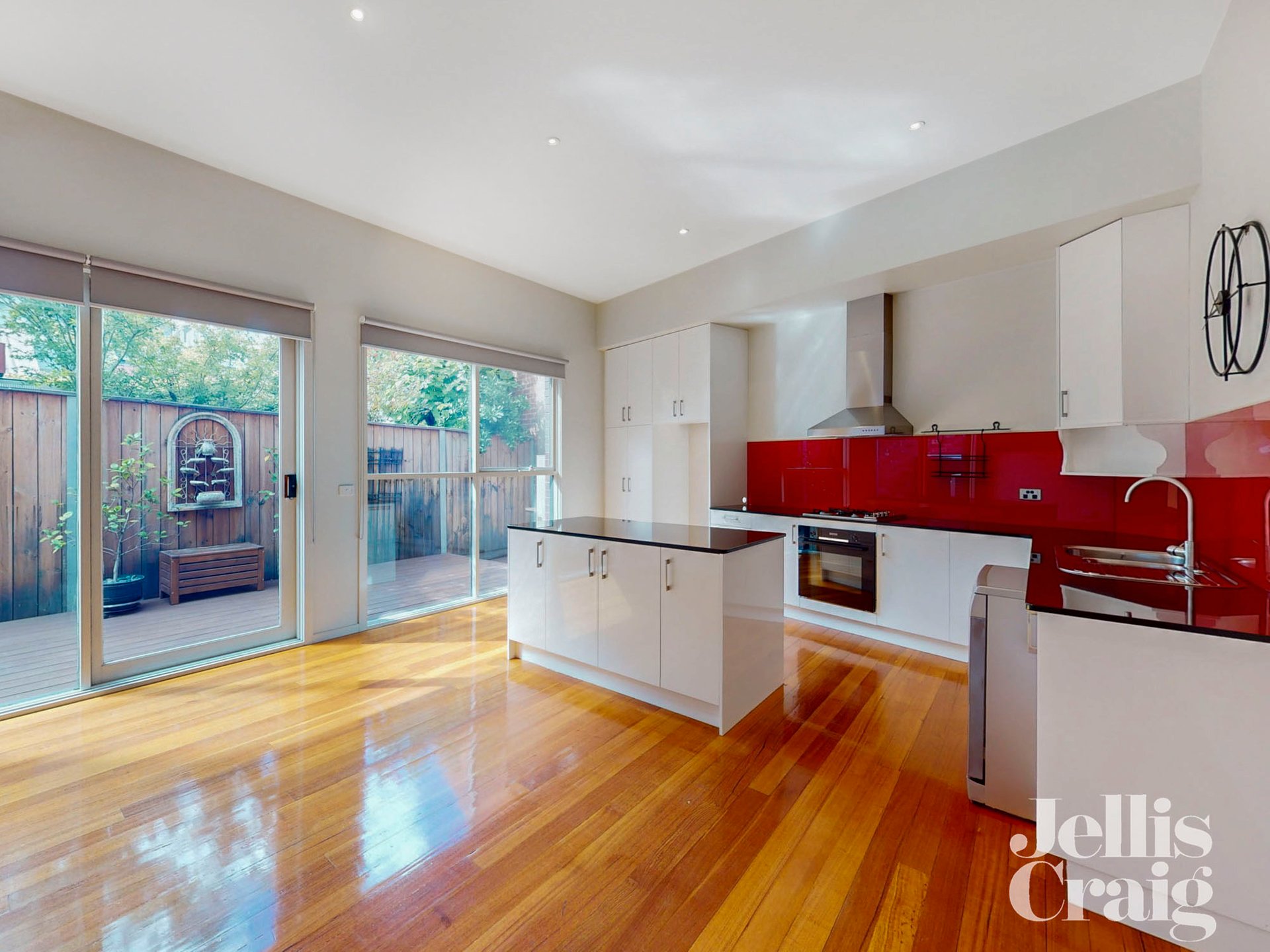 1/245 Adderley Street, West Melbourne image 3