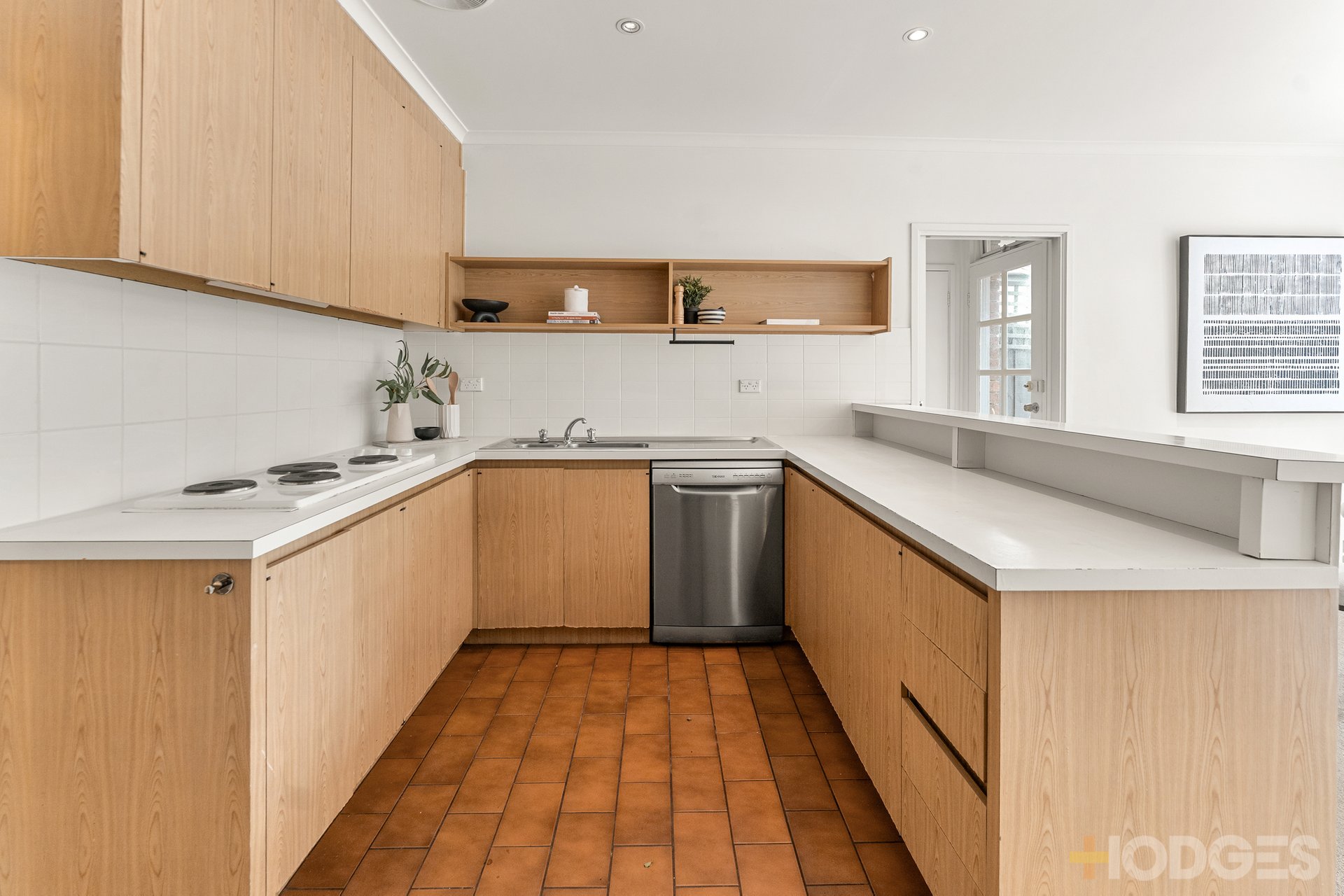 1 / 245 Bluff Road Sandringham