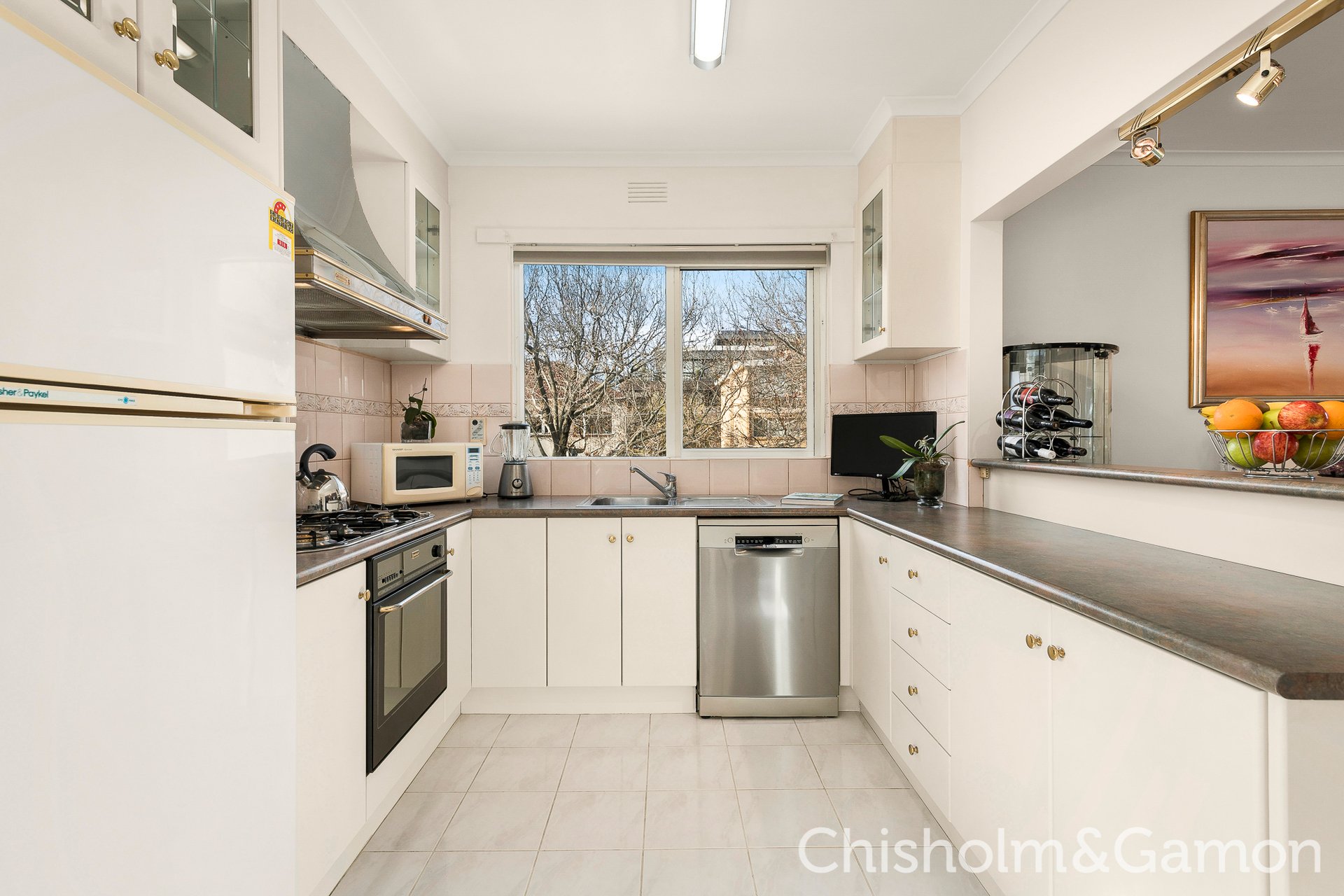 12/45a Ormond Esplanade, Elwood image 7
