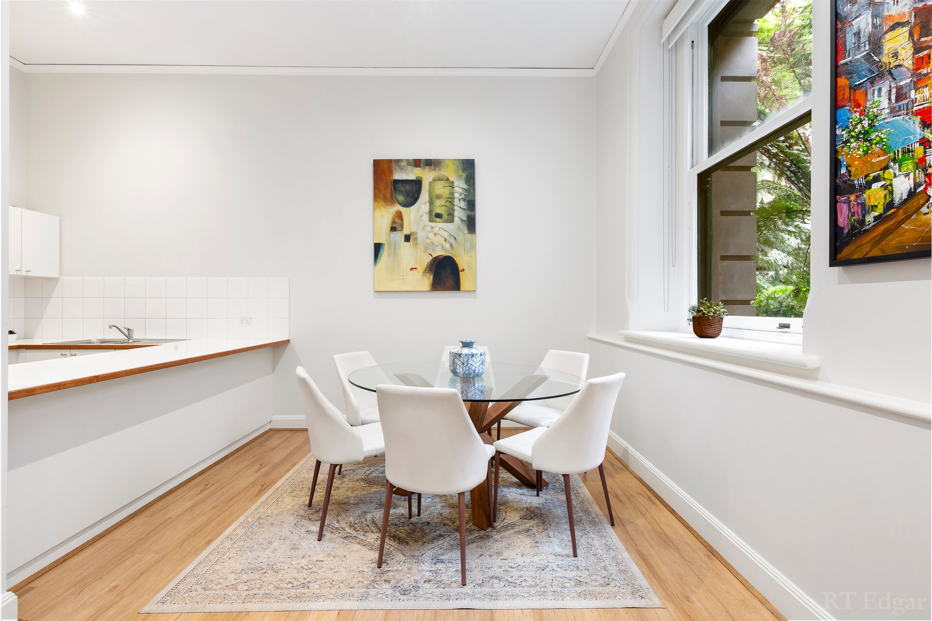 Property Gallery Thumbnail 4
