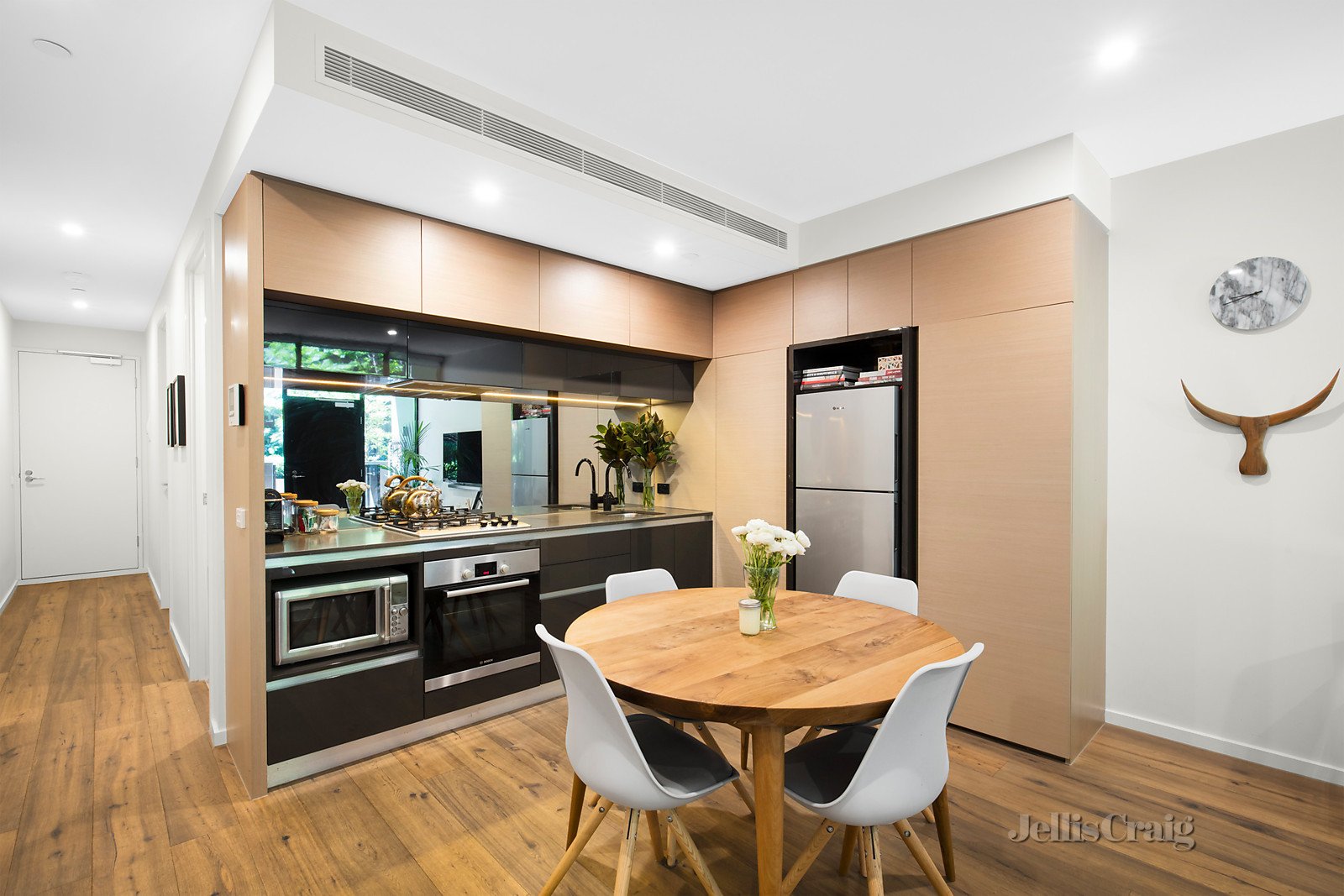124/68 Leveson Street, North Melbourne image 2