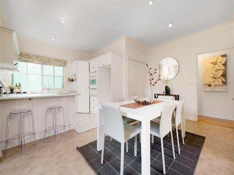 1/247 Highfield Road, Camberwell image 2