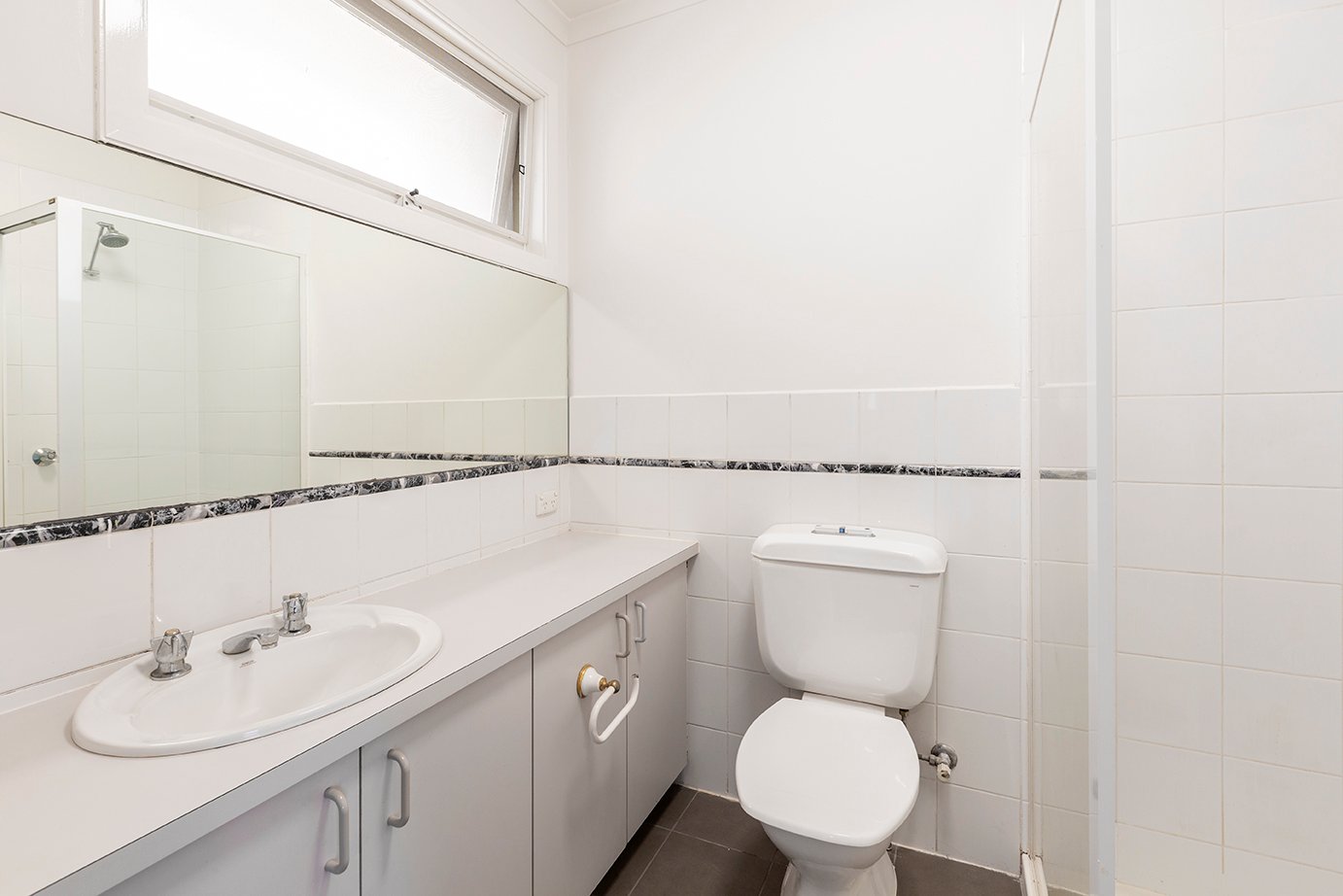 Property Gallery Thumbnail 7