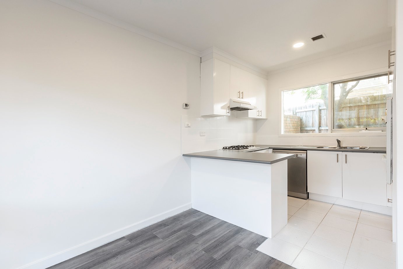 Property Gallery - Main Image