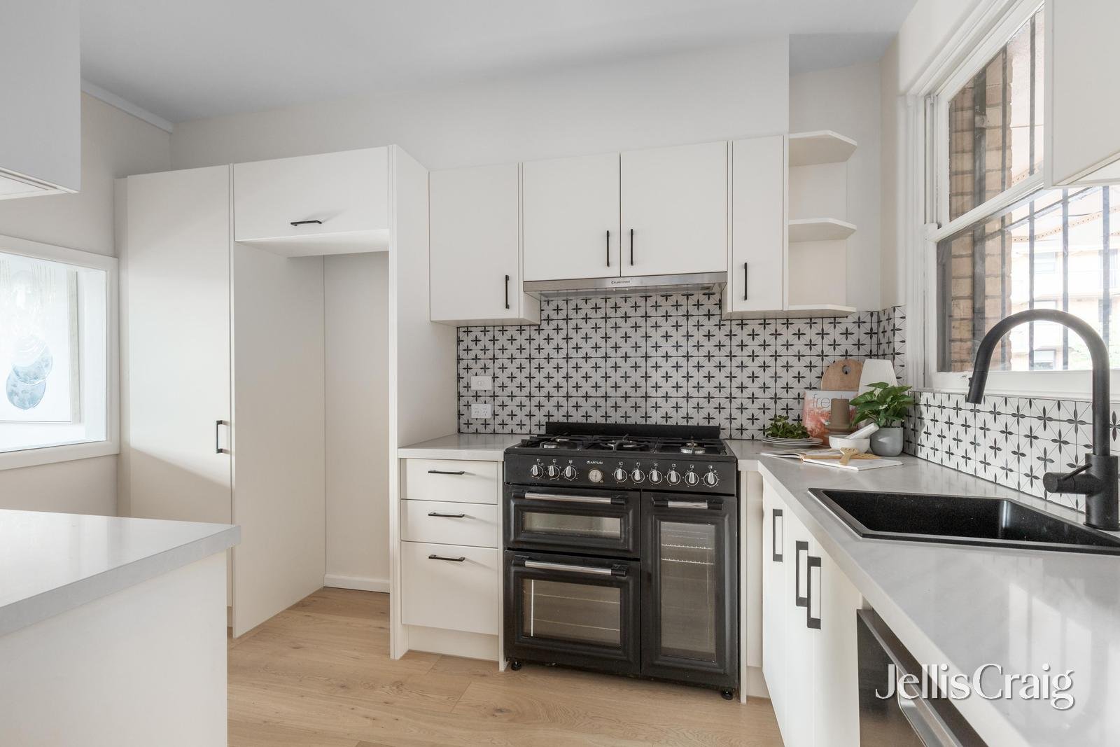 12/485-489 St Kilda Road, Melbourne image 3