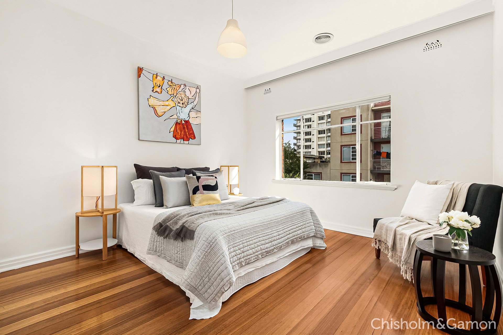 12/49 Acland Street, St Kilda image 2