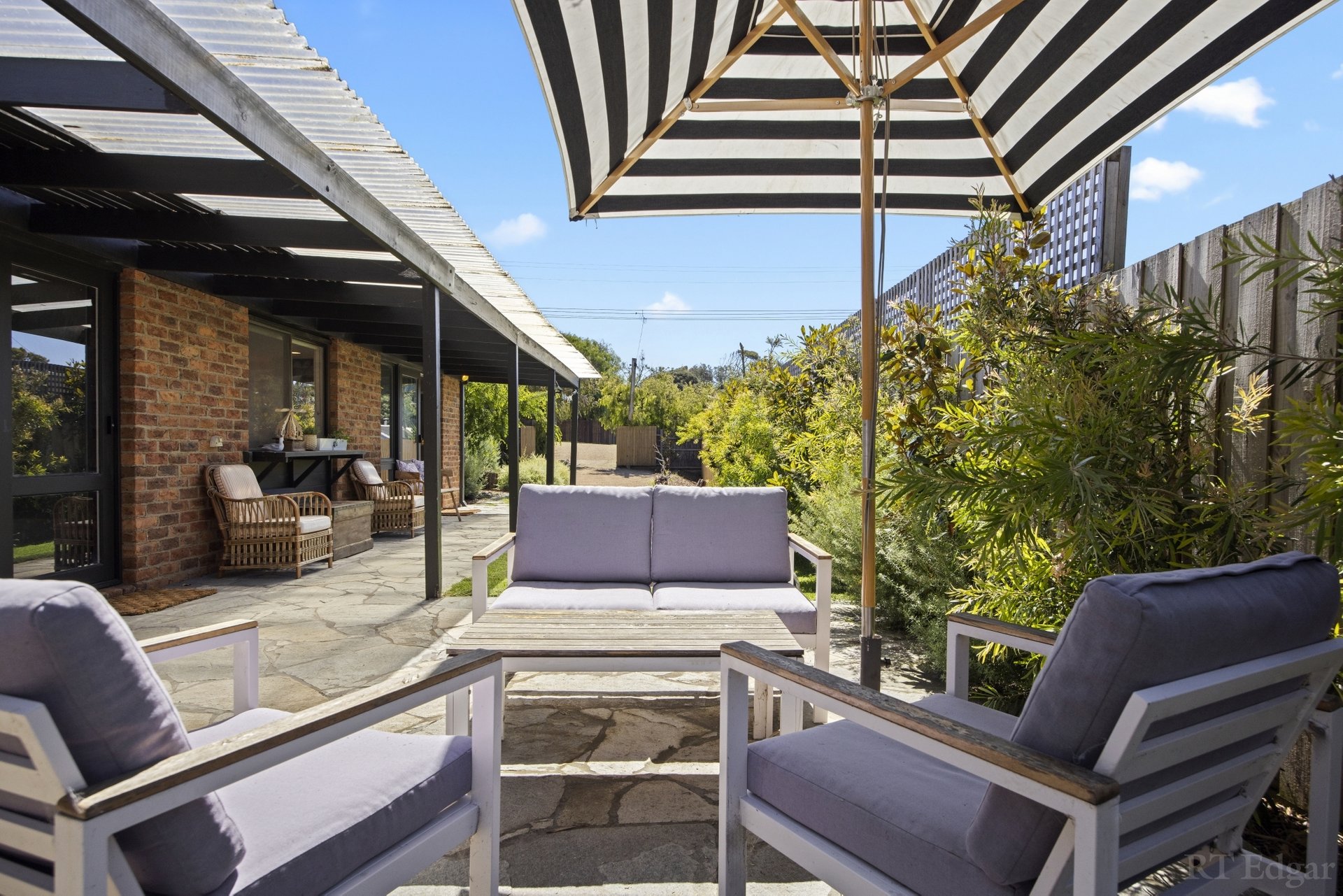 Property Gallery Thumbnail 15
