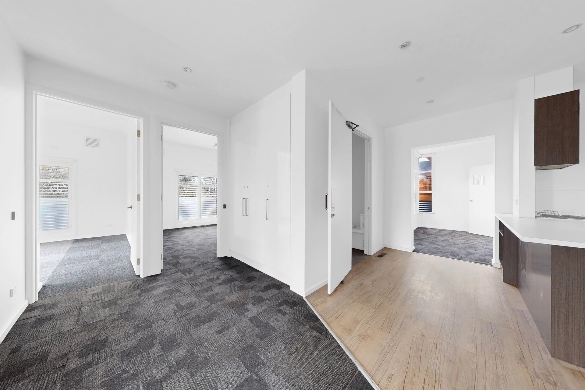1/25 Banksia Street, Eaglemont image 3