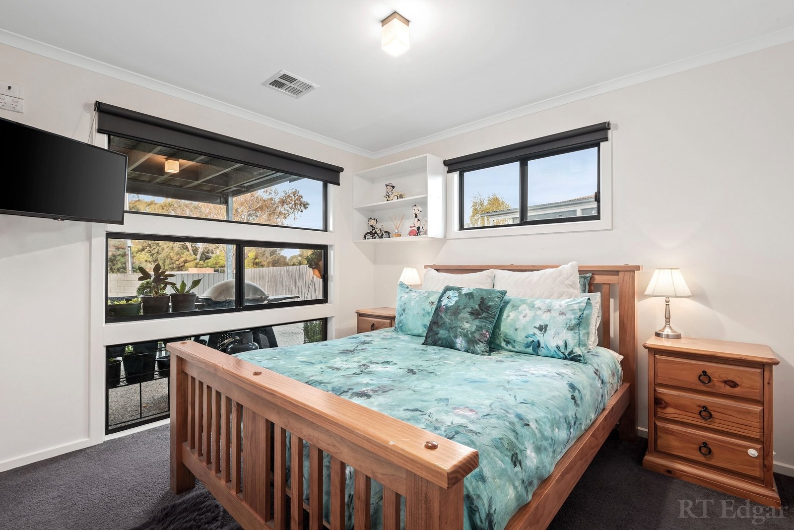 Property Gallery Thumbnail 10