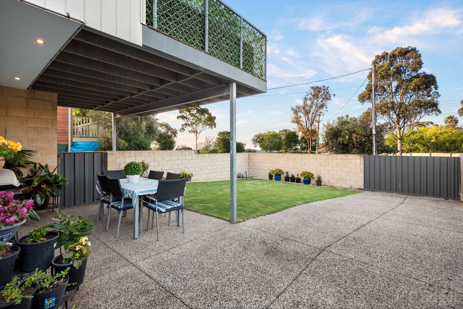 Property Gallery Thumbnail 14