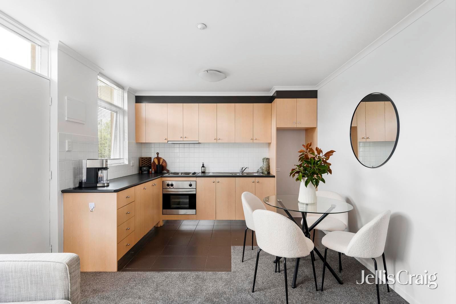 12/5 Christmas Street, Northcote image 6