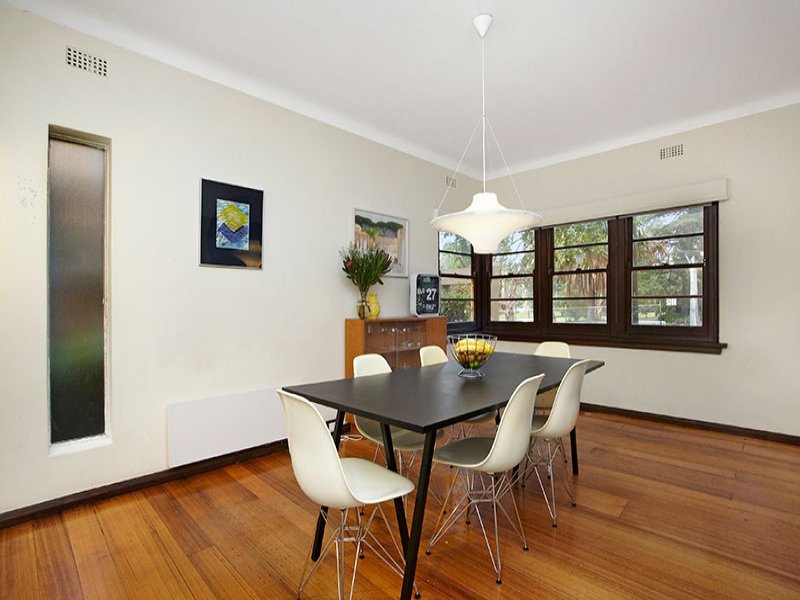 1/25 Dickens Street, Elwood image 3