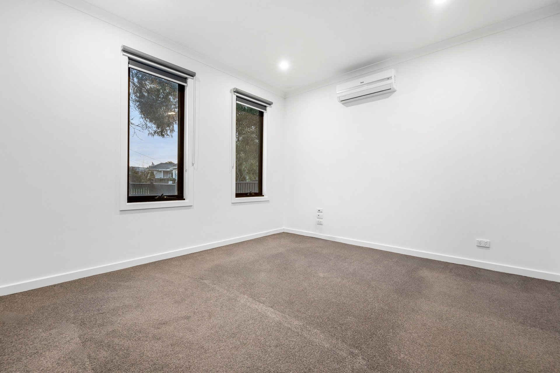 1/25 Dixon Grove, Blackburn image 6
