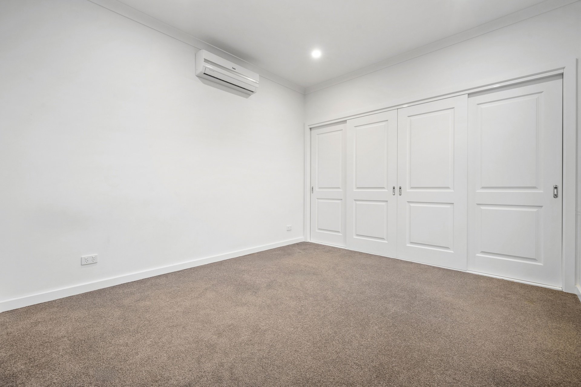 1/25 Dixon Grove, Blackburn image 9