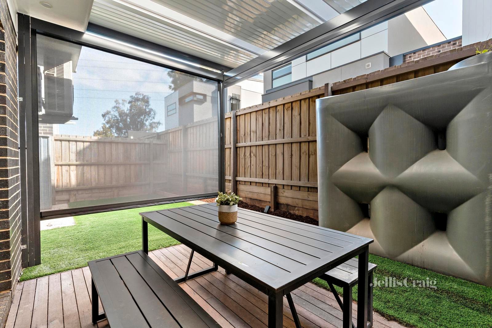 1/25 Emerald Street, Essendon West image 10