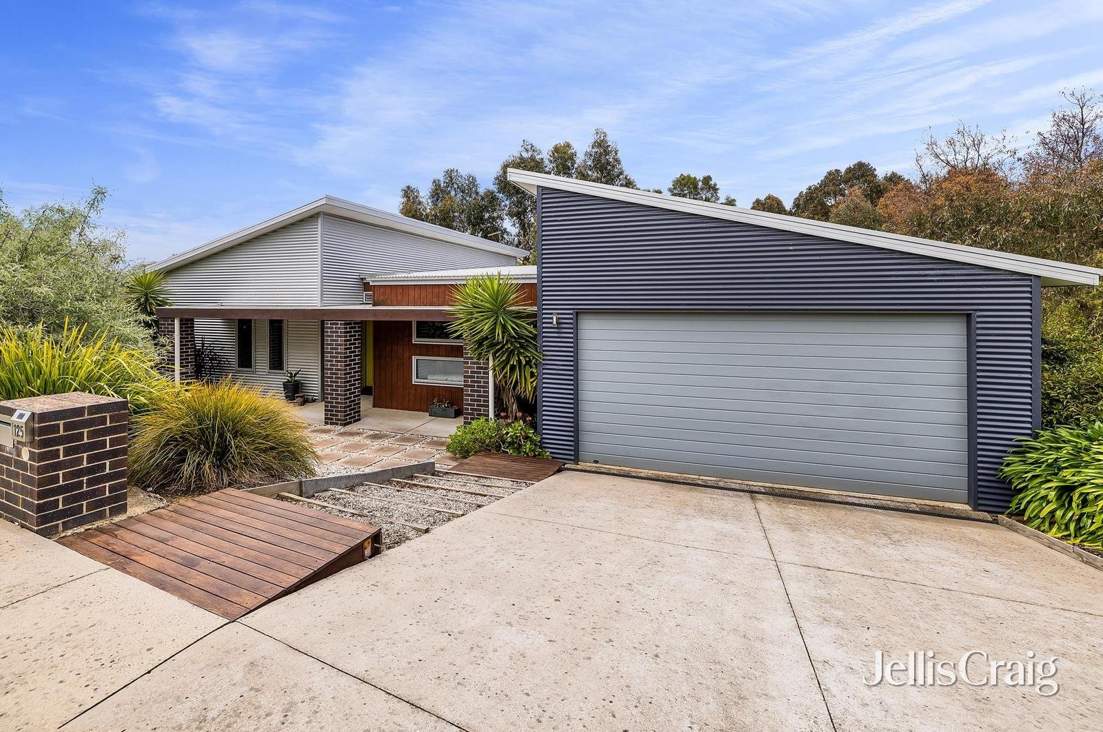 125 Finlay Street, Brown Hill image 1