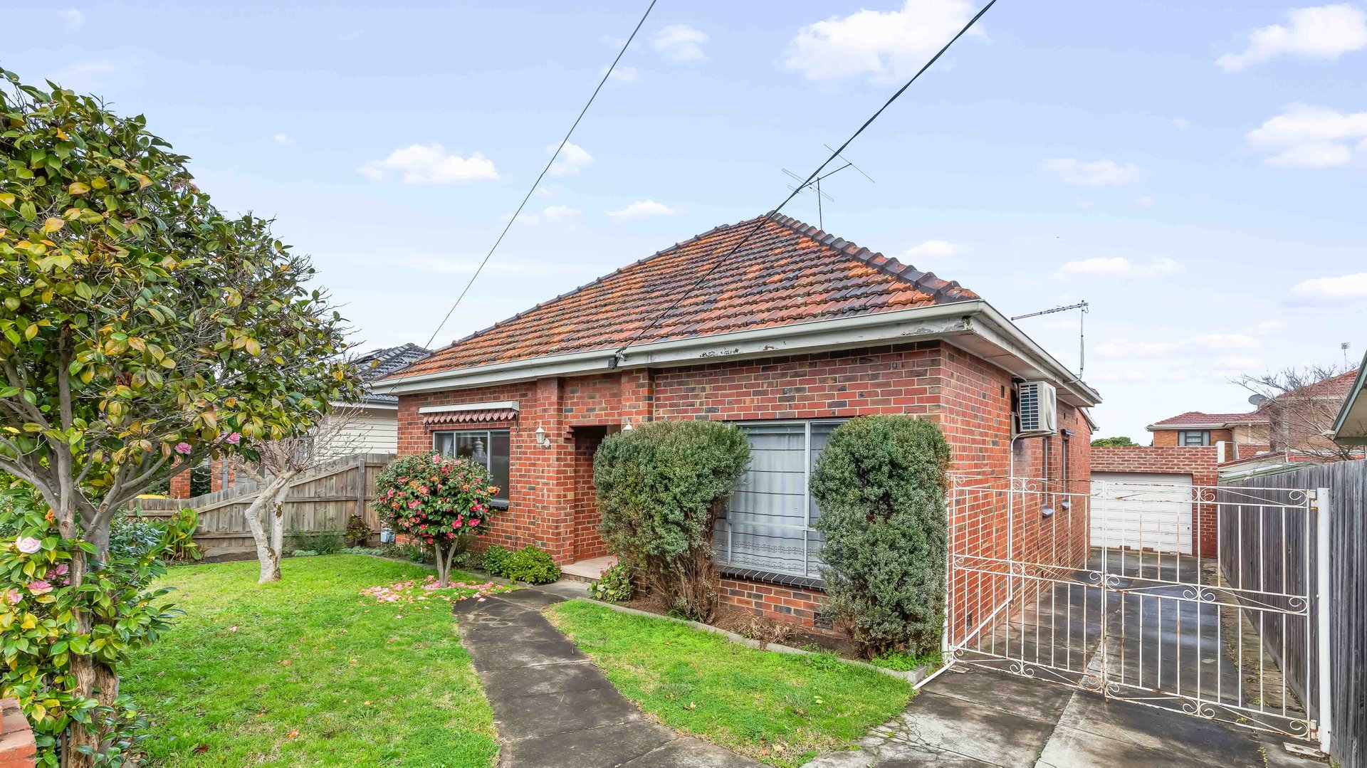 Property Gallery - Main Image
