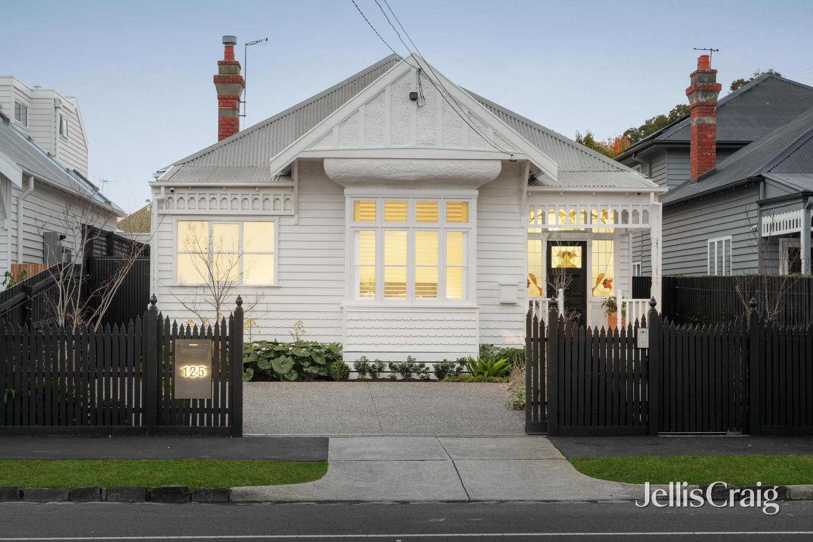 125 Head Street, Brighton image 1