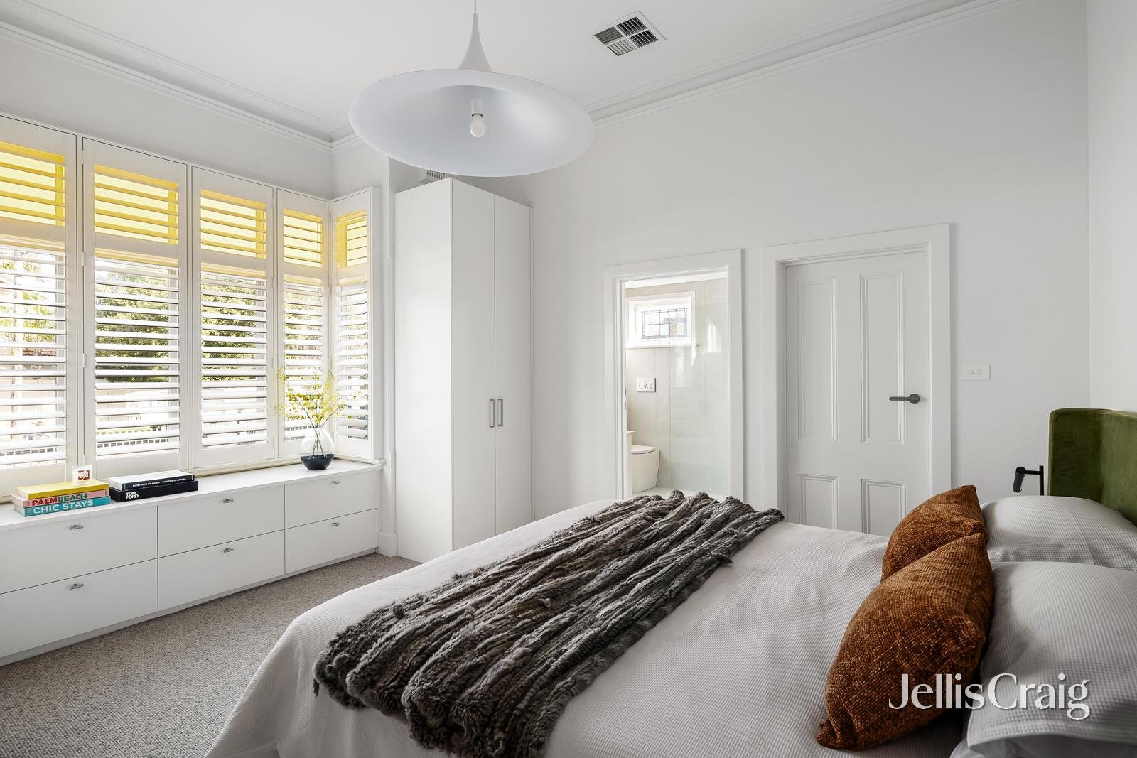 125 Head Street, Brighton image 9