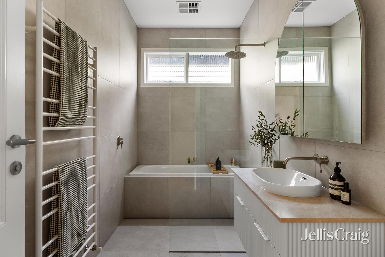 125 Head Street, Brighton image 14