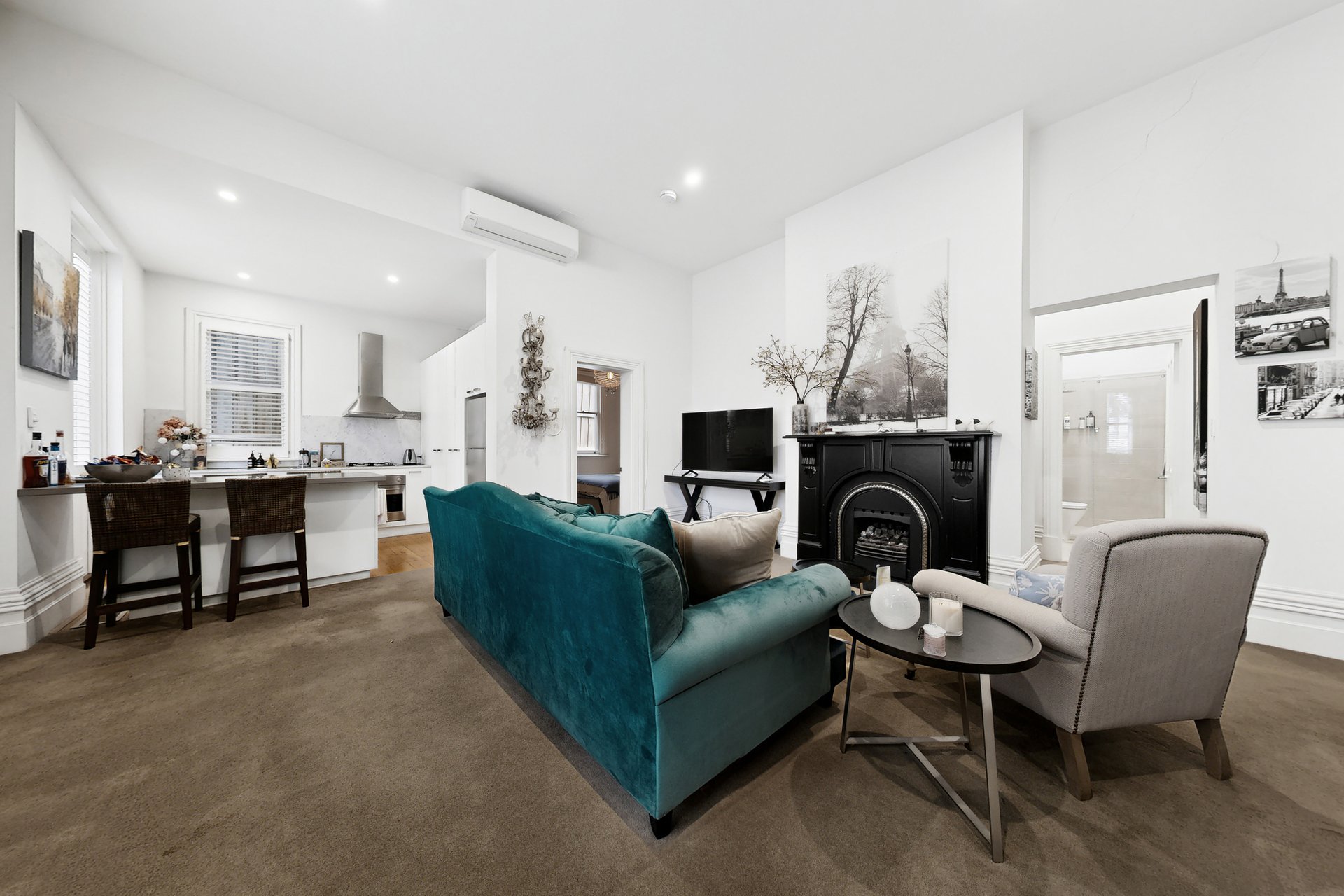1/25 Isabella Grove, Hawthorn image 2