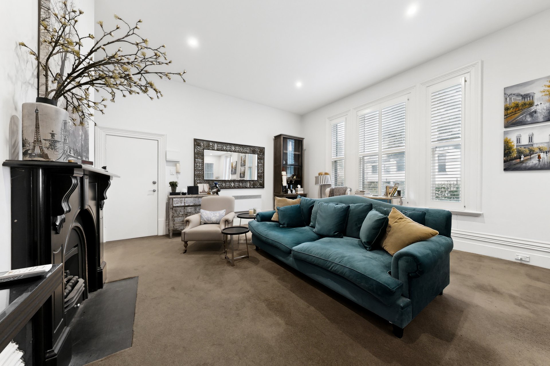 1/25 Isabella Grove, Hawthorn image 3