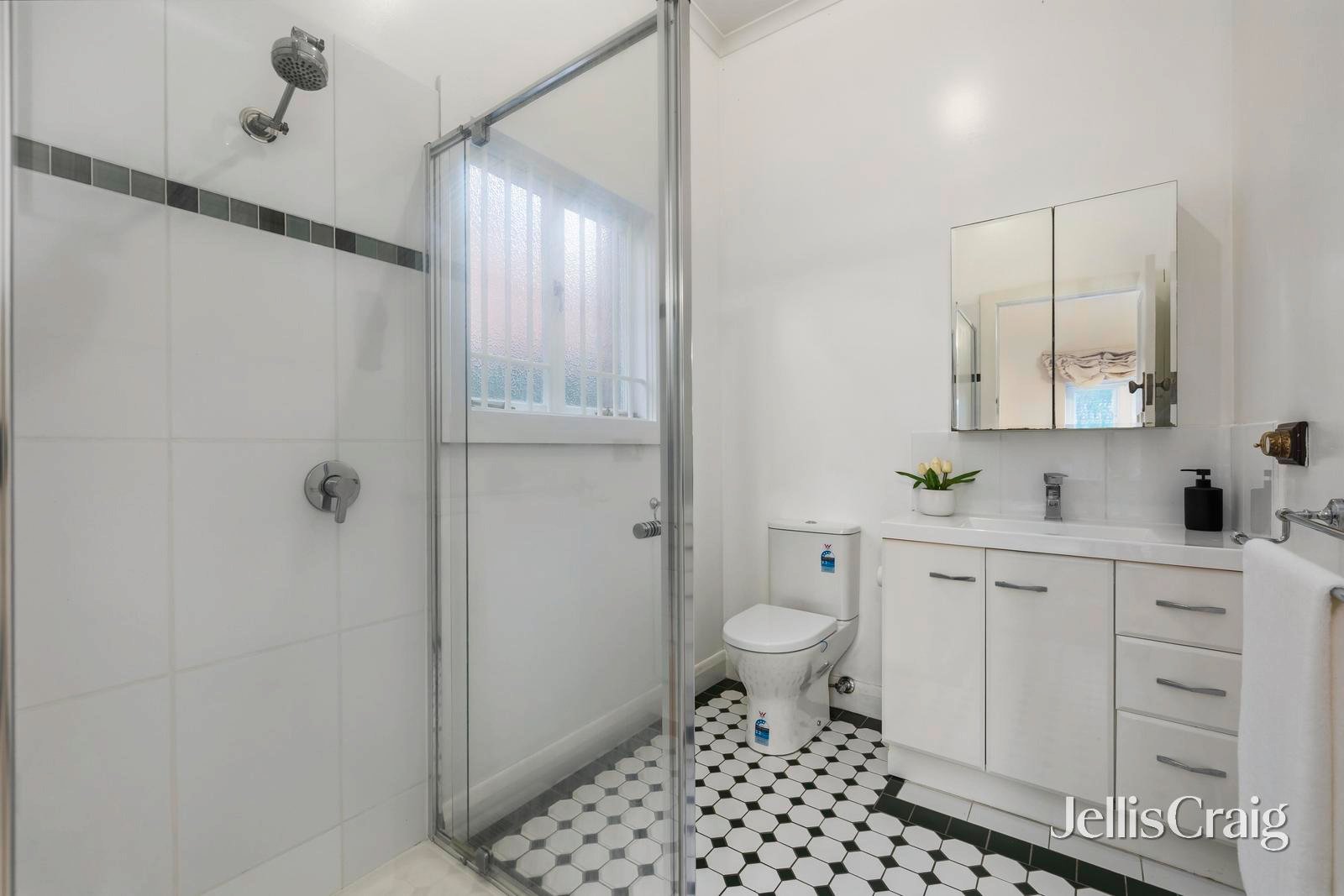 125 Jasper Road, Bentleigh image 11