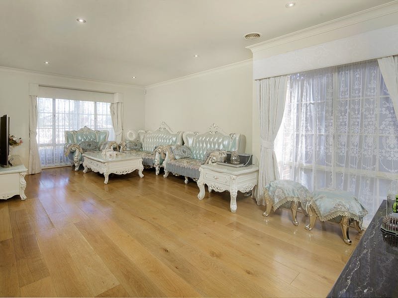 Property Gallery Thumbnail 2