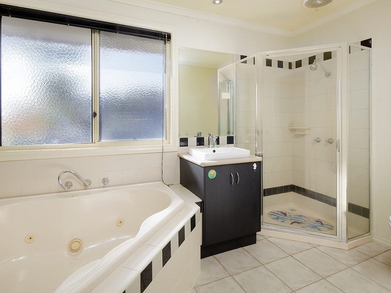 Property Gallery Thumbnail 10