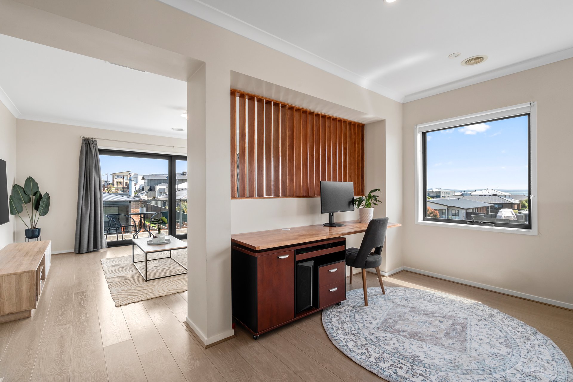 Property Gallery Thumbnail 6