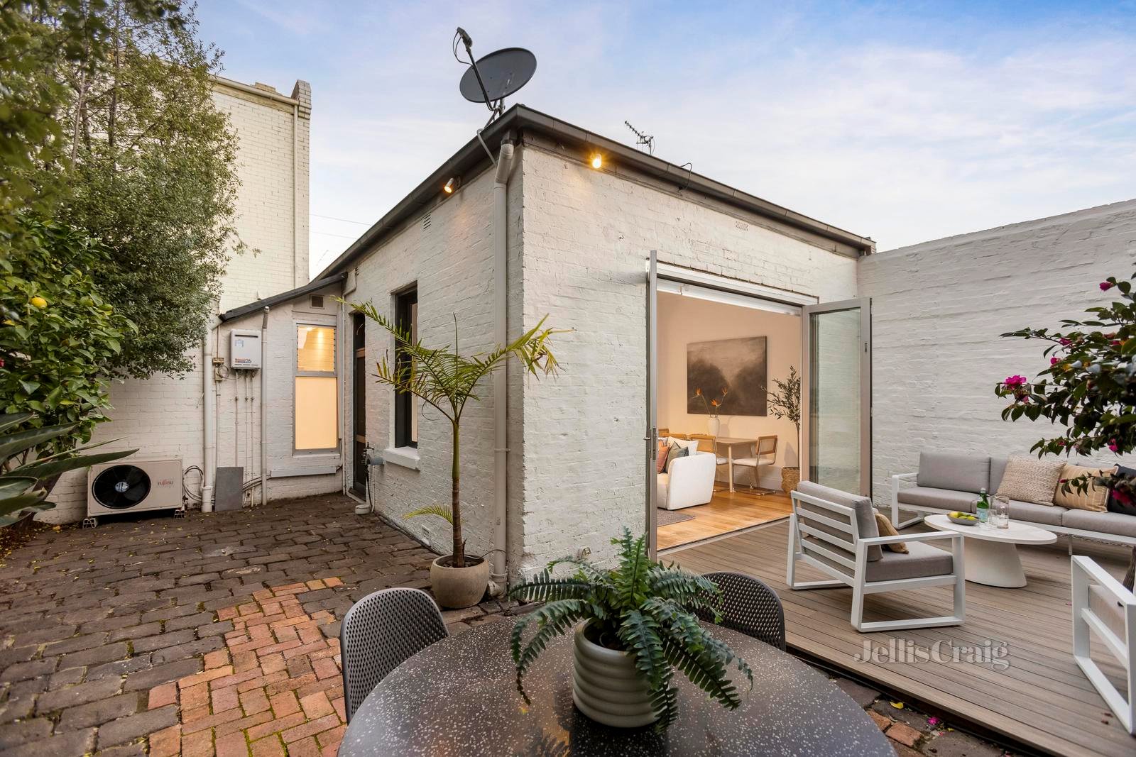 125 Ross Street, Port Melbourne image 13