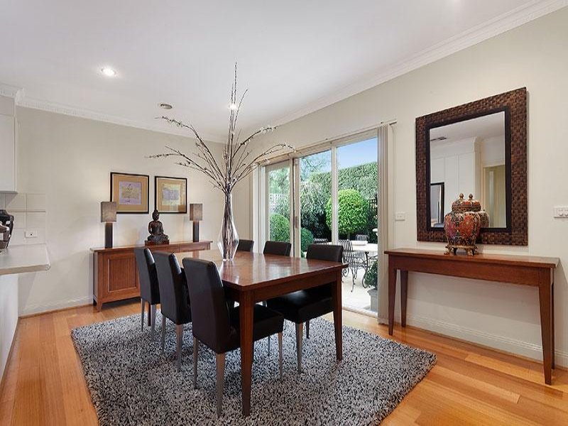 1/25 Saxton Street, Box Hill North image 3