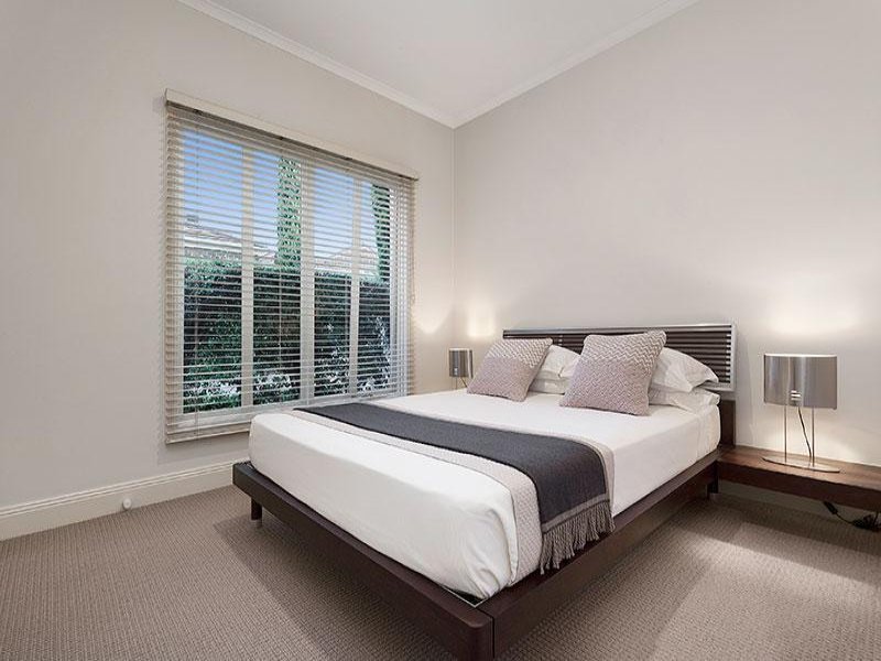1/25 Saxton Street, Box Hill North image 9