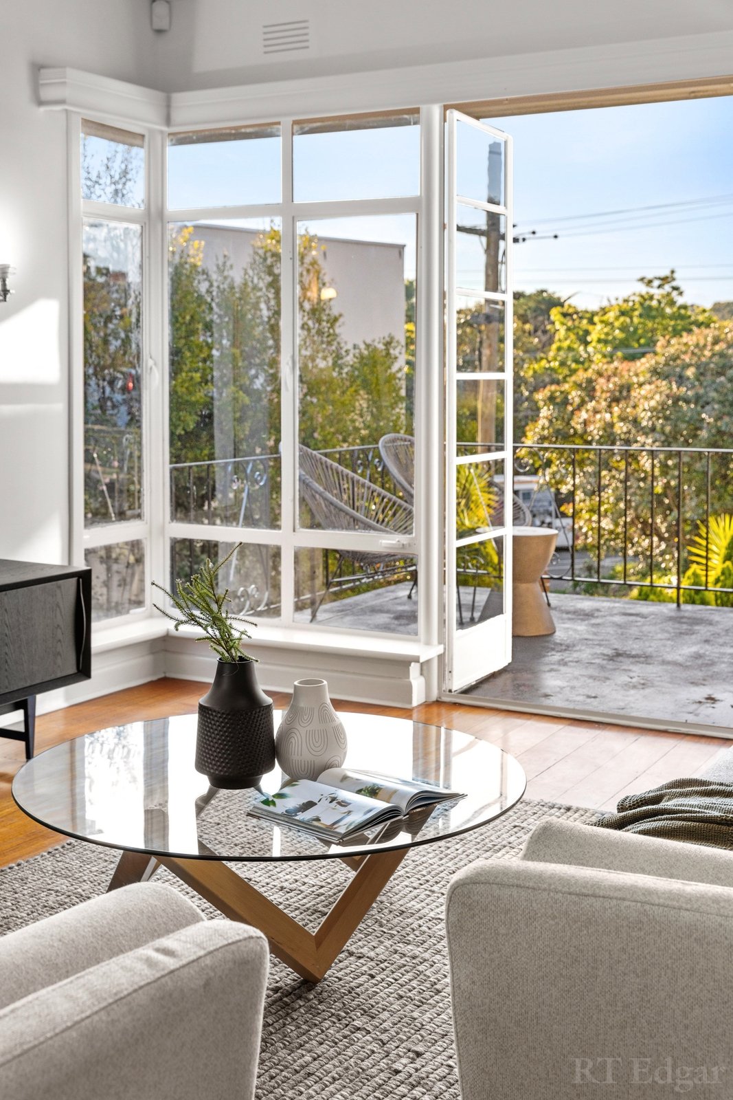 Property Gallery Thumbnail 12