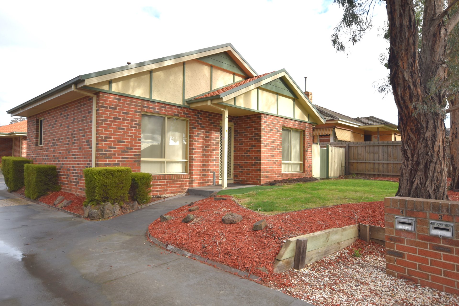 1/25 Slevin Street, Lilydale image 1