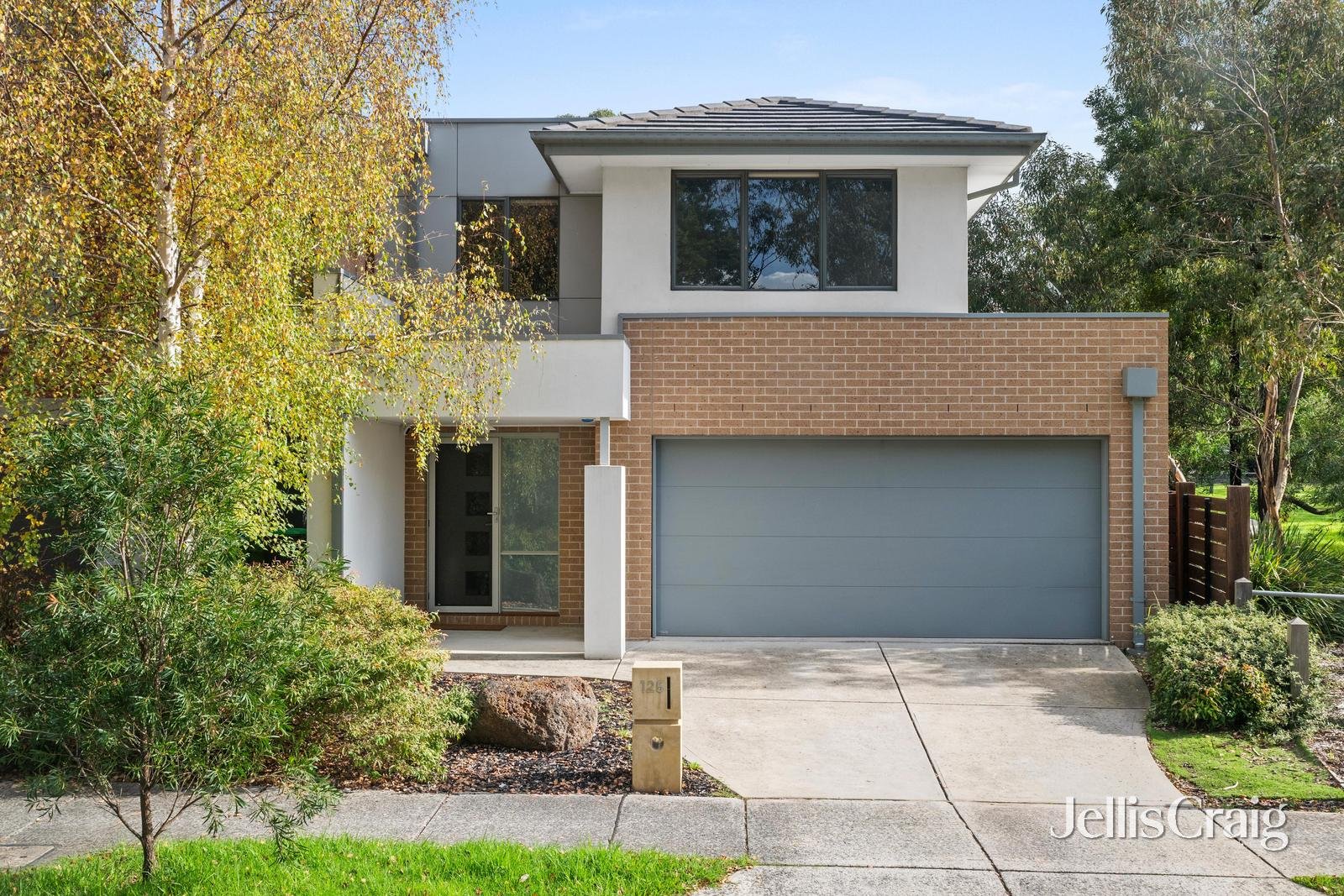 125 Spriggs Drive, Croydon image 1