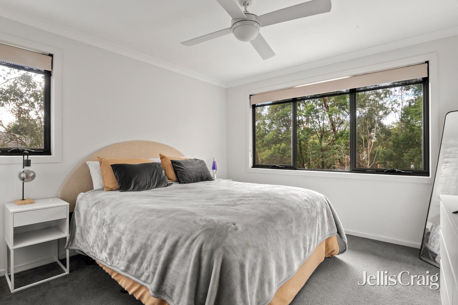 125 Spriggs Drive, Croydon image 6