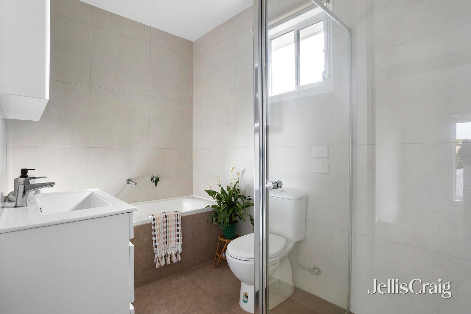 1/25 Tambo Avenue, Reservoir image 7