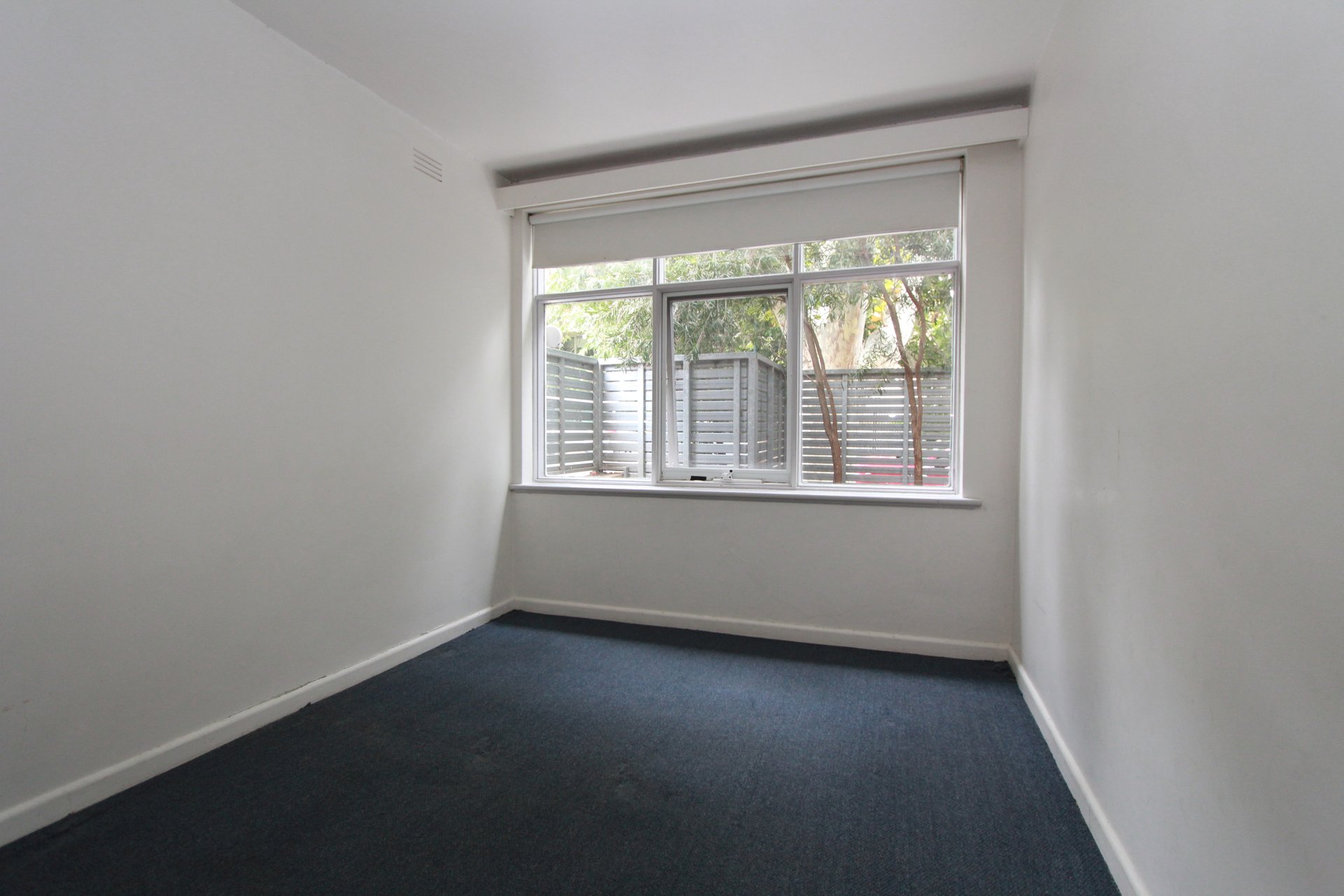 Property Gallery Thumbnail 5