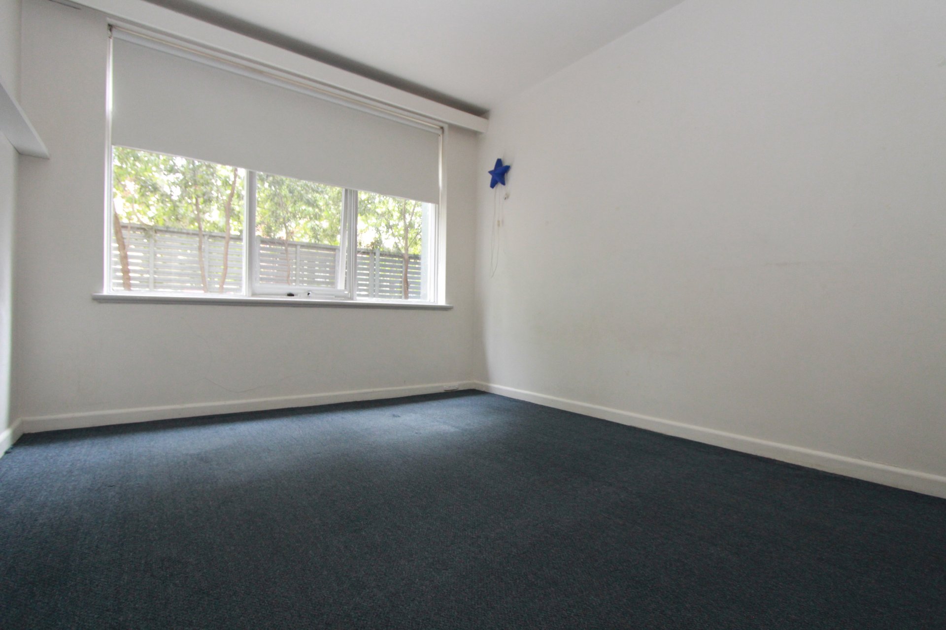 Property Gallery Thumbnail 7