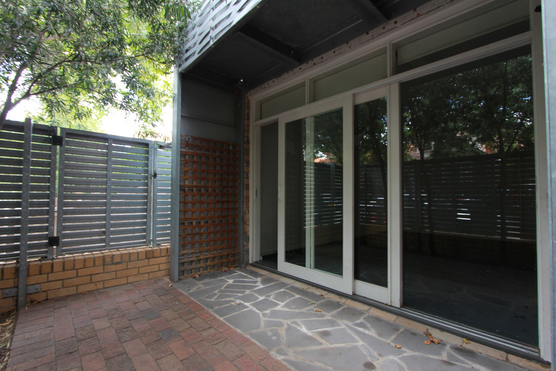 Property Gallery Thumbnail 10