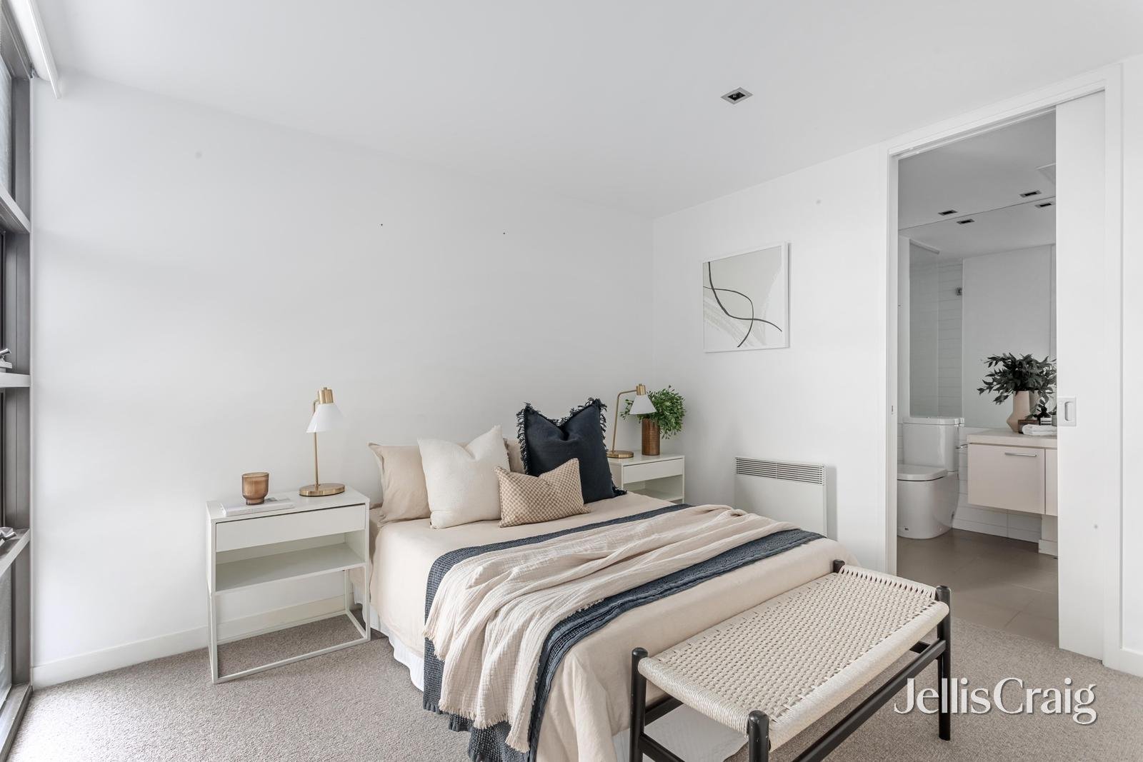 12/5 Warner Street, Malvern image 5