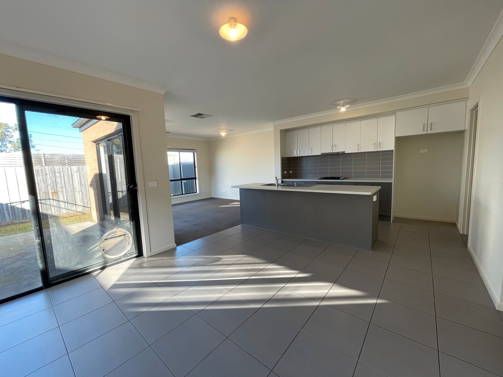 125 Wurrook Circuit, North Geelong image 2
