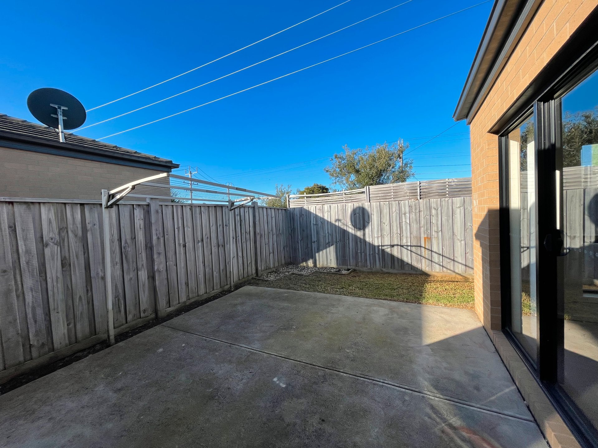 125 Wurrook Circuit, North Geelong image 6