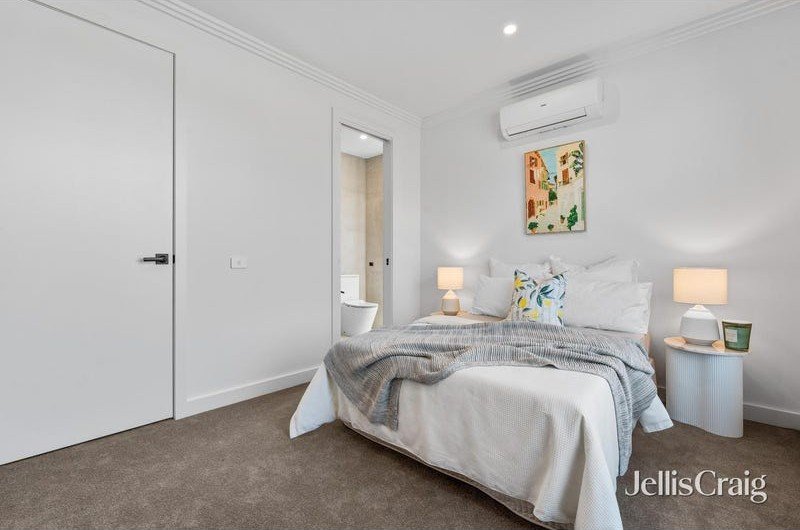 1/251 Burwood Highway, Burwood&nbsp;East image 4