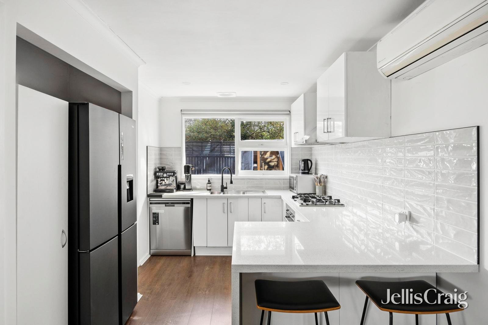 1/252 High Street, Belmont image 3