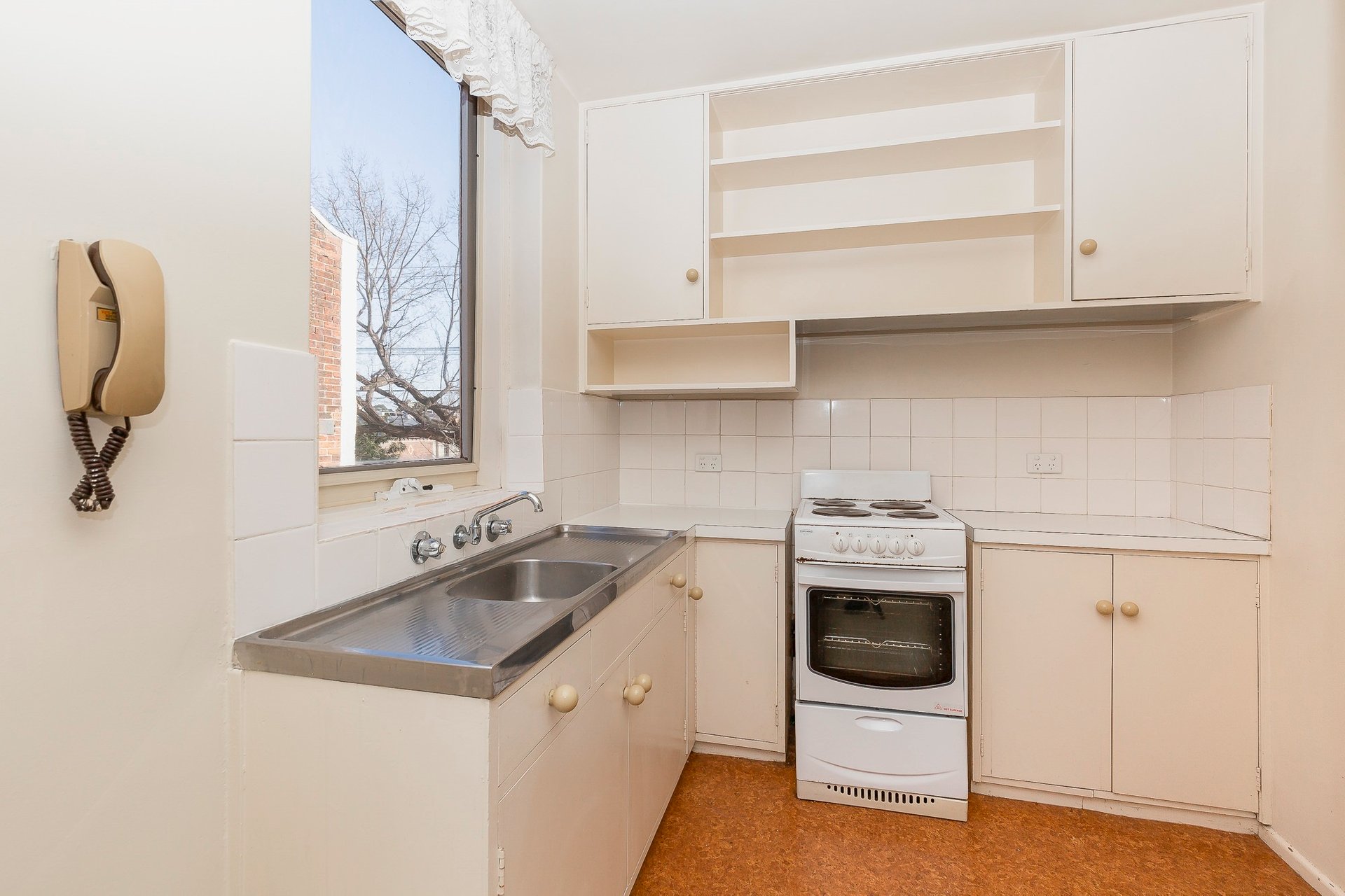 Property Gallery Thumbnail 2